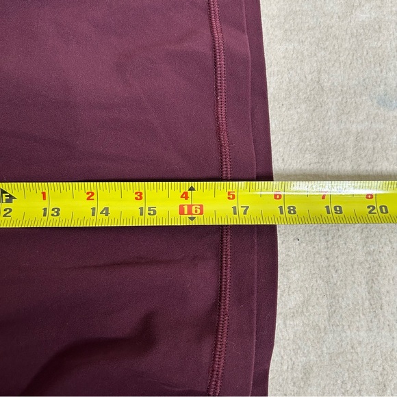 Athleta Salutation Stash 16 1/2” Athletic Skort burgundy‎ red Size L - Picture 9 of 10